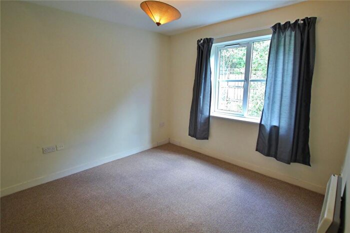 2 Bedroom Apartment To Rent In Wenallt Mansions, Heol Llinos, Thornhill, Cardiff, CF14