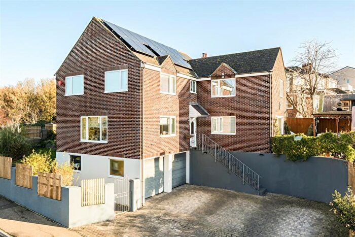 4 Bedroom Detached House For Sale In Ullswater Crescent, Weymouth, DT3