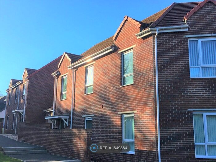 1 Bedroom Flat To Rent In Staddle Stone Road, Exeter, EX1
