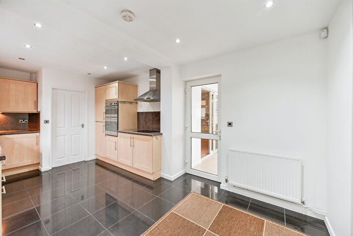 2 Bedroom Detached Bungalow For Sale In Farnway, Darley Abbey / Allestree, Derby, DE22