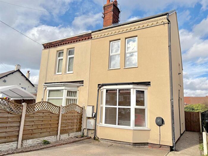 3 Bedroom Semi Detached House To Rent In Southwell Road West, Mansfield, NG18