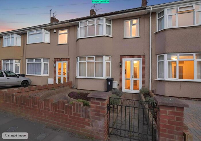 3 Bedroom Terraced House For Sale In Hanham, Bristol, BS15