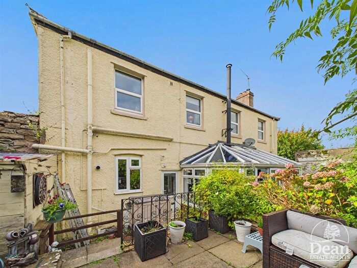 2 Bedroom Semi-Detached House For Sale In Victoria Street, Cinderford, GL14