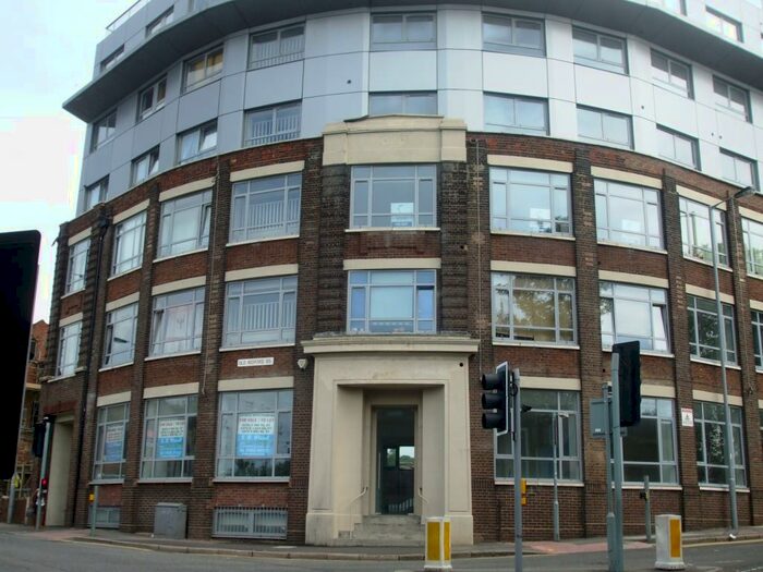 2 Bedroom Flat To Rent In Point Red, Midland Road, LU2