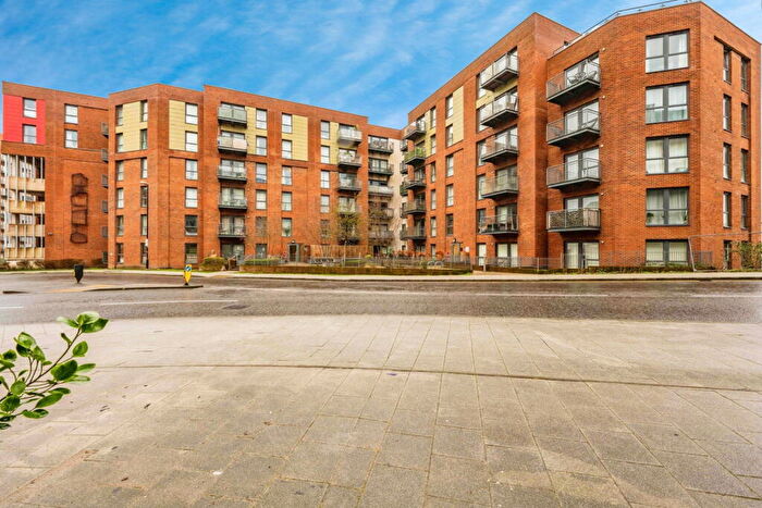 2 Bedroom Apartment For Sale In Spenser, Keel Road, Woolston, SO19