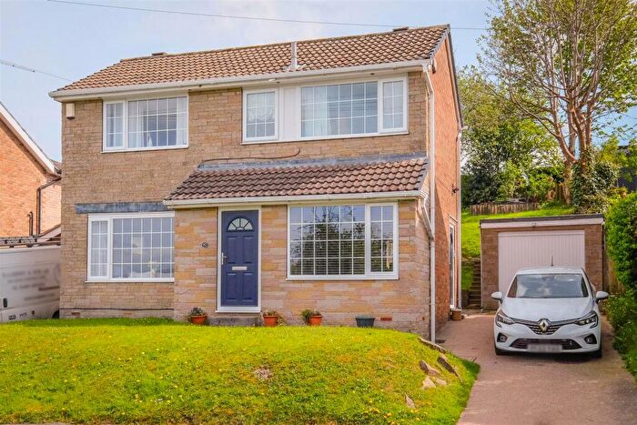 3 Bedroom Detached House For Sale In Long Ridge, Brighouse, HD6