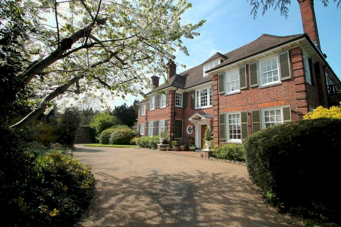 3 Bedroom Flat To Rent In Orchard House, Woodlands Road, Bromley, BR1