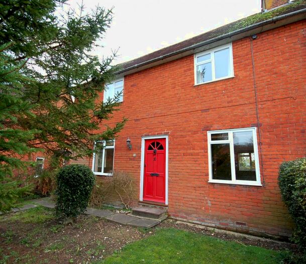 4 Bedroom Semi-Detached House To Rent In Stanmore, SO22