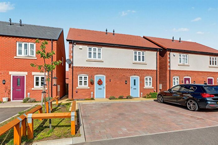 2 Bedroom Town House For Sale In Hollis Close, Stapleford, Nottingham, NG9