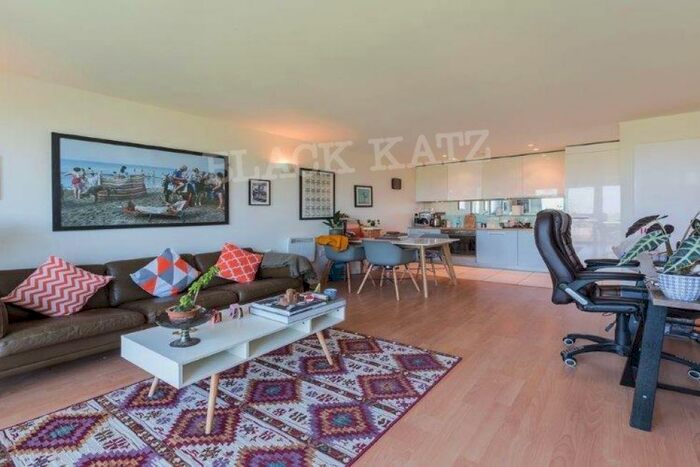 1 Bedroom Flat To Rent In High Street, London, N8