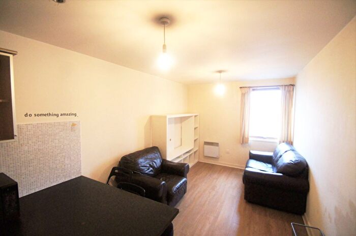 2 Bedroom Flat To Rent In Priory Place, Coventry, CV1