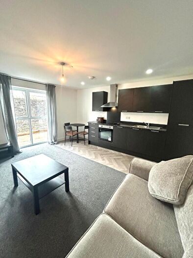 3 Bedroom Apartment To Rent In Richmond Road, Cardiff(City), CF24