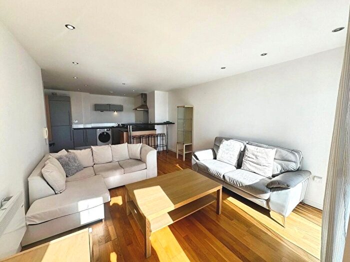 2 Bedroom Flat To Rent In Mora Street, London, EC1V