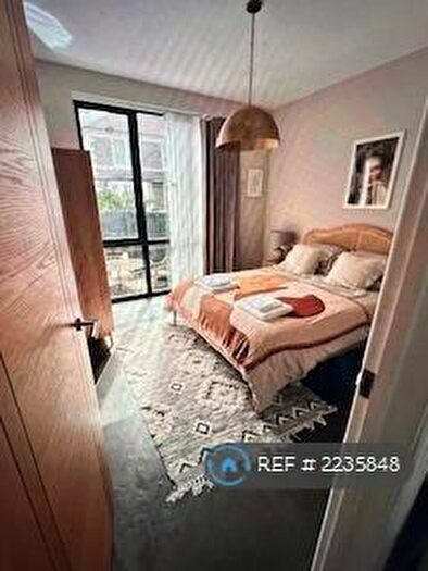 2 Bedroom End Of Terrace House To Rent In Monmouth Road, Bristol, BS7
