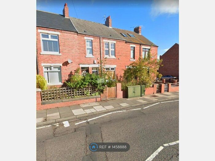 2 Bedroom Flat To Rent In Glebe Terrace, Gateshead, NE11