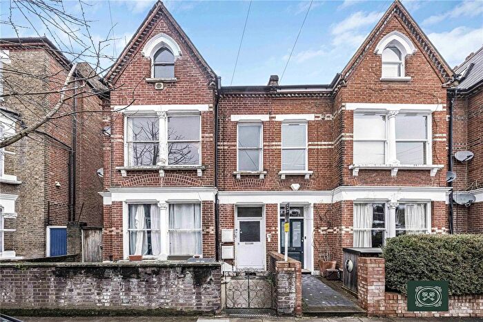 4 Bedroom Terraced House For Sale In Fairbridge Road, London, N19