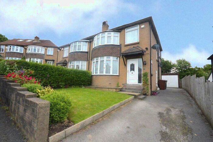 3 Bedroom Semi-Detached House To Rent In Carr Manor Place, Moortown, Leeds, LS17
