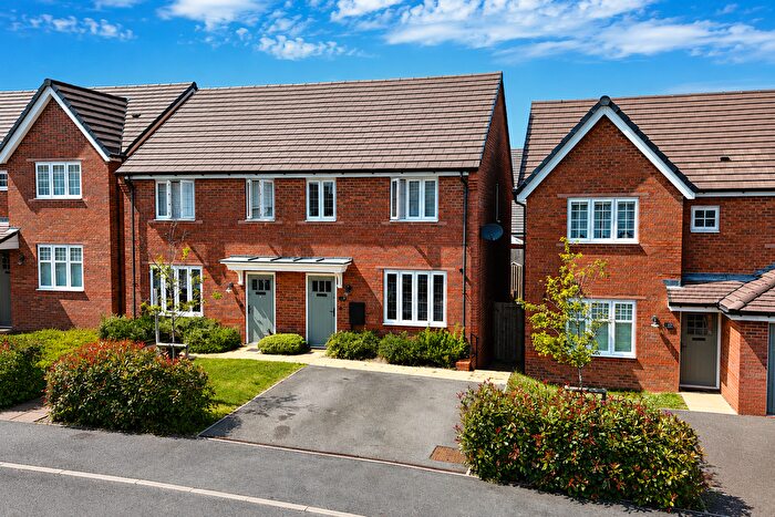 3 Bedroom Semi-Detached House For Sale In Barns Way, Newbold Verdon, Leicester, Leicestershire, LE9