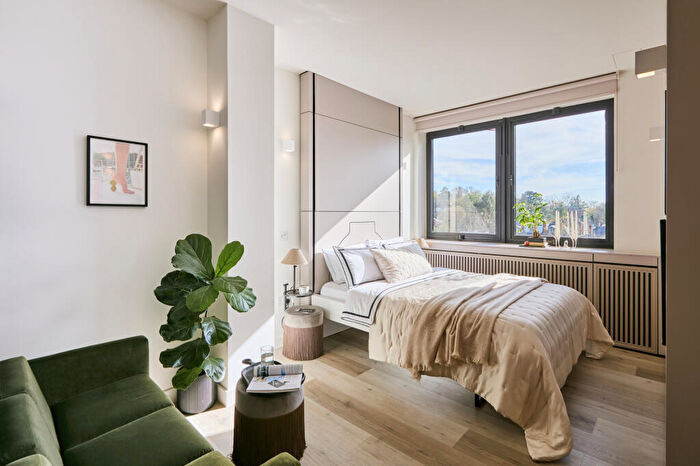 Studio To Rent In The Heights, Lowlands Road, Harrow, HA1