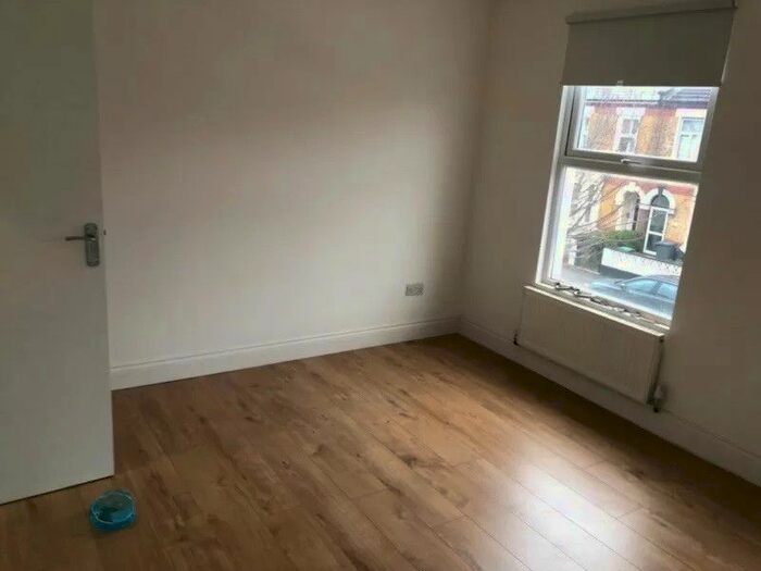 5 Bedroom Terraced House To Rent In Tynemouth Road, London N15