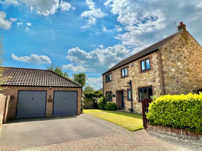 4 Bedroom Detached House For Sale In Barkston Ash, Saw Wells Court, Tadcaster, LS24