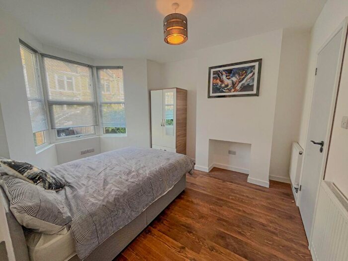 2 Bedroom Apartment To Rent In Sandgate Road, Brislington, Bristol, BS4