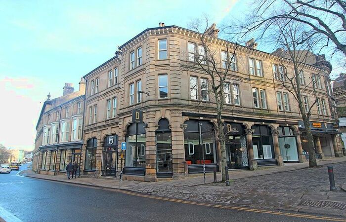 2 Bedroom Flat To Rent In Crescent Road, Harrogate, HG1
