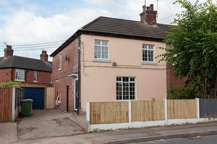 3 Bedroom Semi-Detached House To Rent In Larch Road, Ollerton, NG22