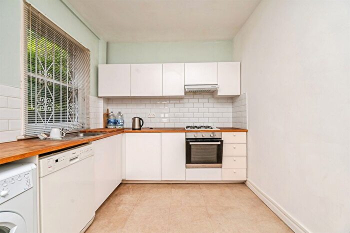 3 Bedroom Terraced House For Sale In Park Road, Hockley, Birmingham, B18