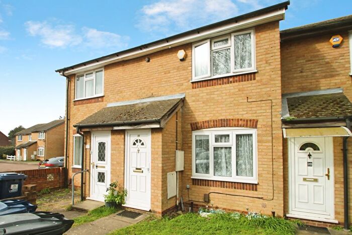 2 Bedroom Terraced House To Rent In Hornbeam Close, Northolt, Middlesex, UB5