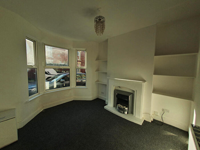 3 Bedroom House To Rent In Bowden Street, L21