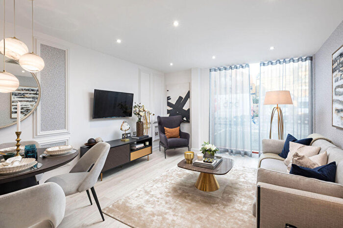 1 Bedroom Apartment For Sale In Liberty Court, Greenhithe, Kent, DA2