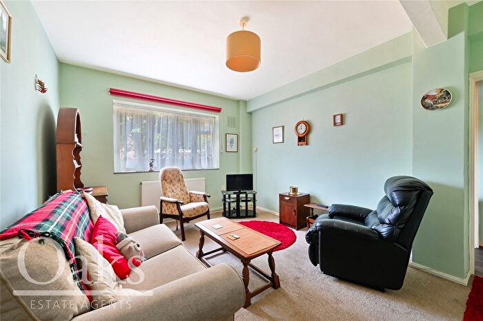 1 Bedroom Flat For Sale In Brockham House, Brockham Drive, SW2