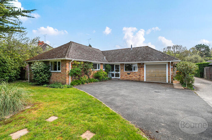 4 Bedroom Bungalow For Sale In Boundstone Road, Rowledge, Farnham, Surrey, GU10