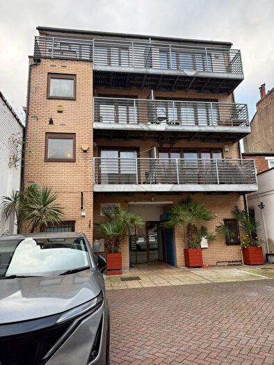 2 Bedroom Flat To Rent In Follett Street, Poplar/All Saints, E14