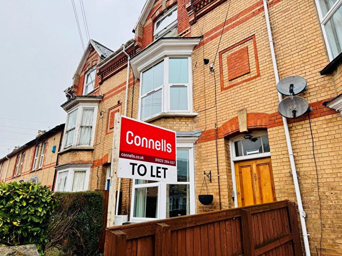 1 Bedroom Flat To Rent In Richmond Road, Taunton, TA1