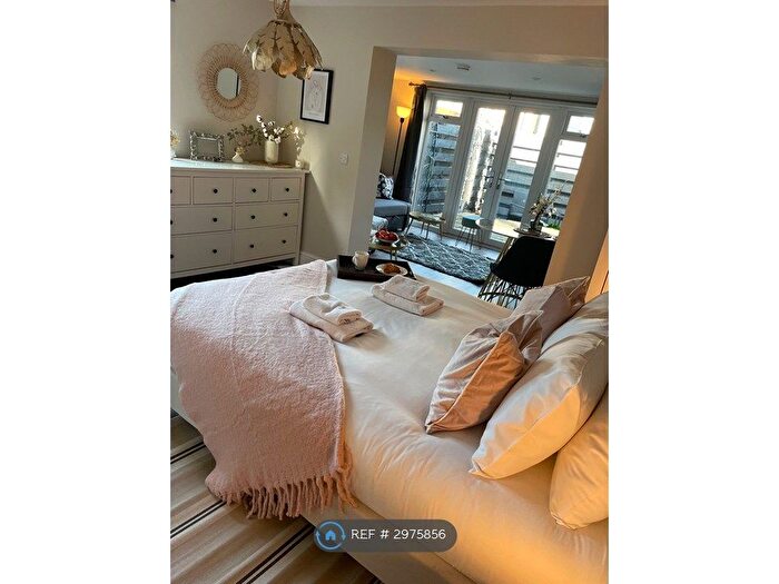 1 Bedroom Flat To Rent In Cherry Hinton Road, Cambridge, CB1