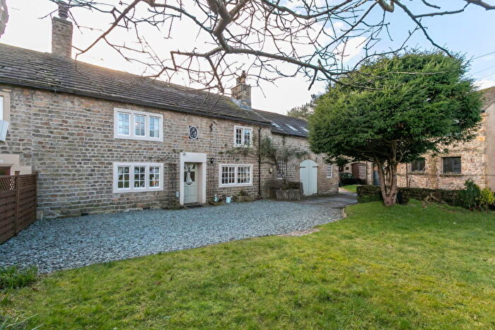 5 Bedroom Character Property For Sale In Farrar House, Farriers Yard, Caton, Lancaster, LA2