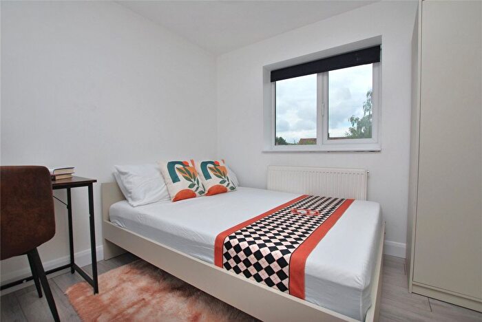 1 Bedroom Property To Rent In Broomfield, Guildford, Surrey, GU2