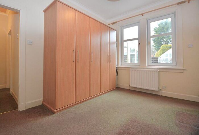 1 Bedroom Cottage For Sale In Kirkmichael Road, Crosshill, KA19