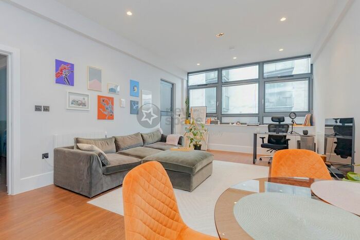1 Bedroom Flat To Rent In Infinity Heights, Kingsland Road, Haggerston, E8