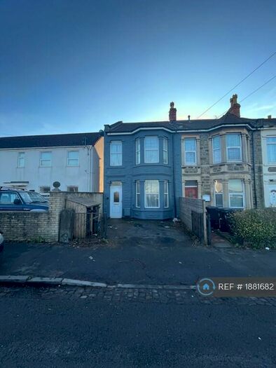 5 Bedroom End Of Terrace House To Rent In Lodge Causeway, Bristol, BS16