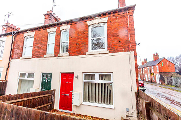 2 Bedroom End Of Terrace House To Rent In Wellingborough Road, Rushden, NN10