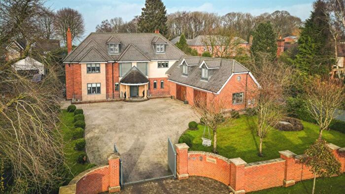 5 Bedroom Detached House For Sale In Merry Down, Burley Lane, Quarndon, DE22