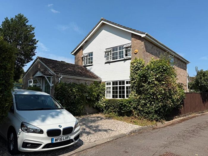 4 Bedroom Detached House For Sale In Westrip Lane, Stroud, GL5