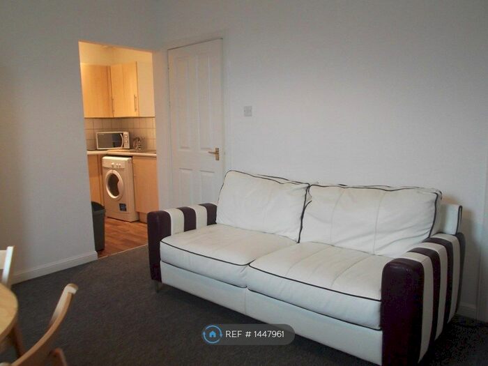 1 Bedroom Flat To Rent In King Street, Aberdeen, AB24