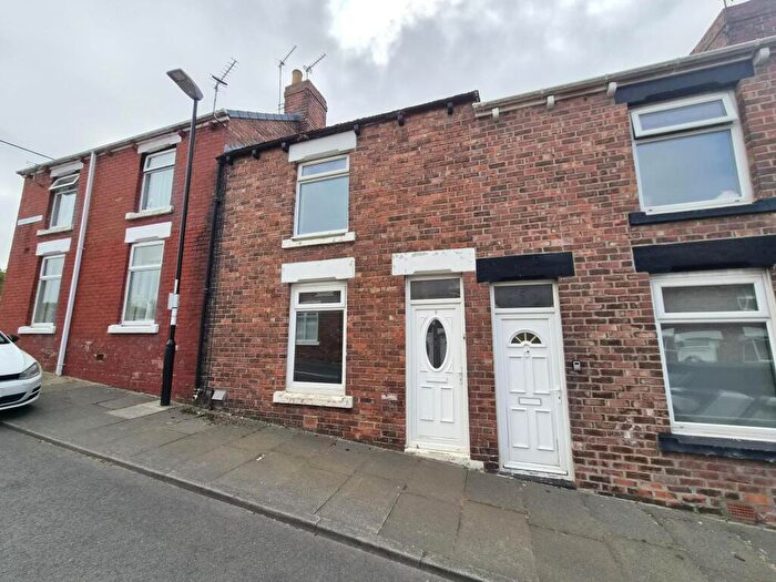 2 Bedroom Flat To Rent In Ruby Street, Houghton Le Spring, DH4