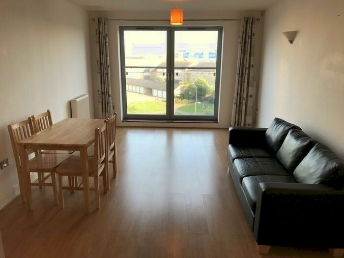 2 Bedroom Apartment To Rent In Tideslea Path, Thamesmead, London, SE28