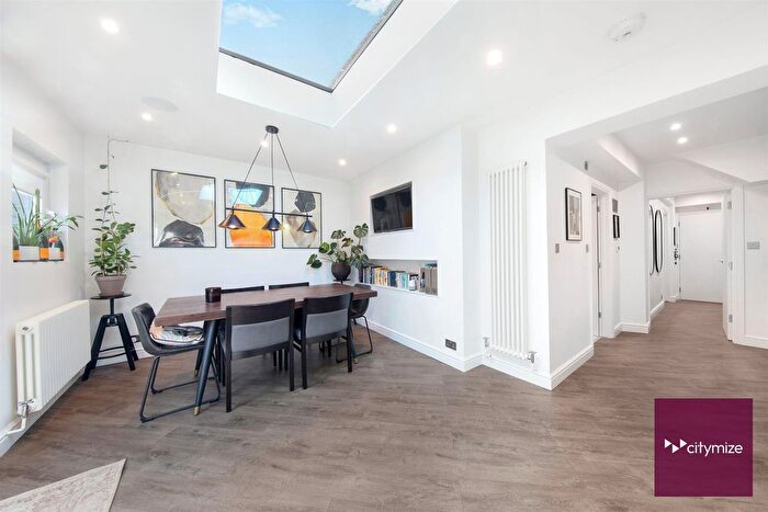 5 Bedroom End Terrace House For Sale In Gale Street, Dagenham, RM9