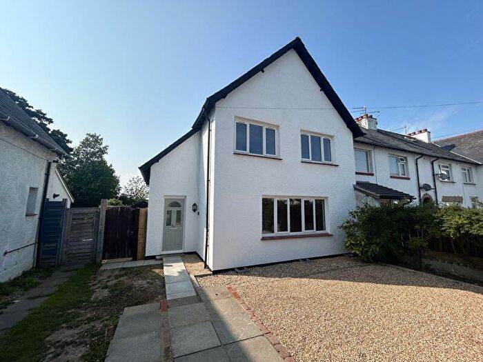 3 Bedroom Semi-Detached House To Rent In Somerset Gardens, Bognor Regis, PO21